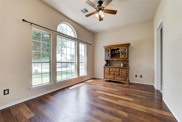 15600 Sandstone Terrace, Oklahoma City, OK 73170