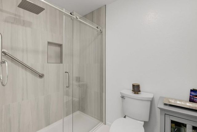 1830 Thomas Avenue 3B, San Diego, CA 92109