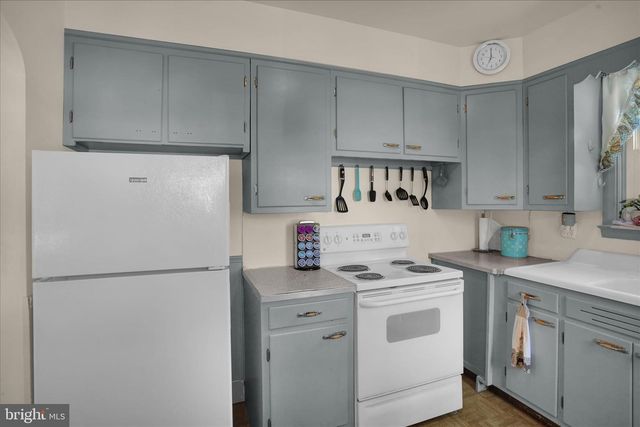 316 N CHURCH RD, Wernersville, PA 19565