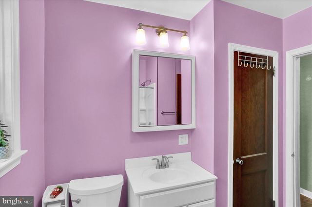 316 N CHURCH RD, Wernersville, PA 19565