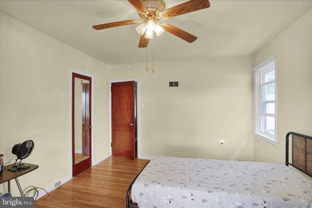 316 N CHURCH RD, Wernersville, PA 19565