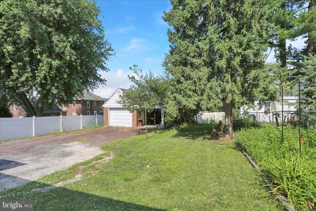 316 N CHURCH RD, Wernersville, PA 19565