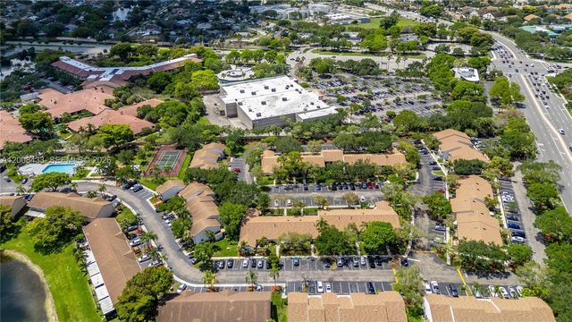 9804 NW 37th Street 3E, Sunrise, FL 33351