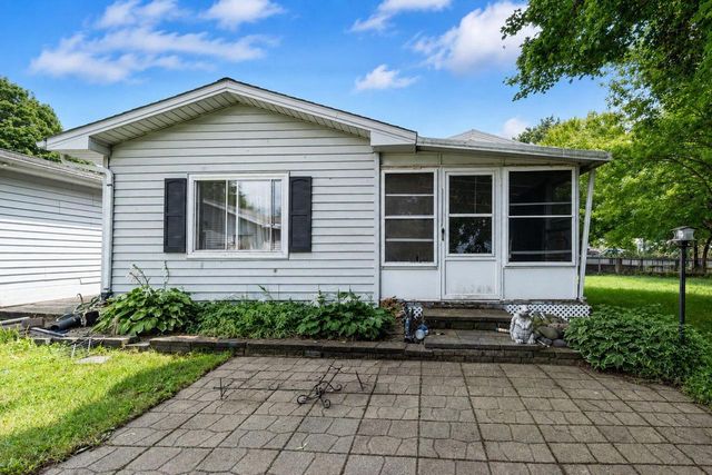135 Prairie STREET, Sharon, WI 53585