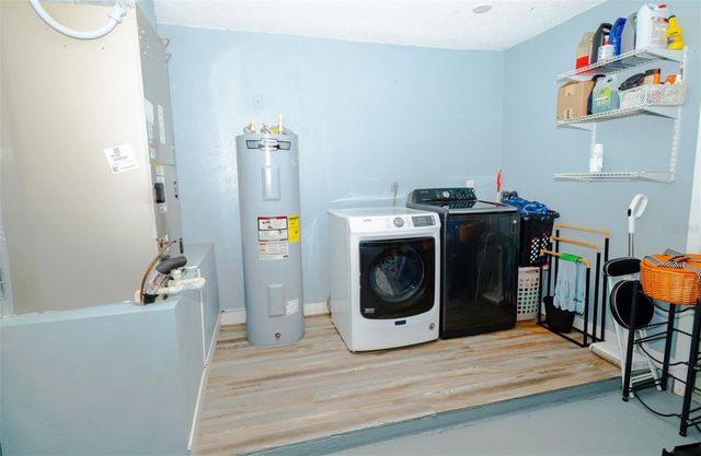 9330 SE MARICAMP ROAD, Ocala, FL 34472