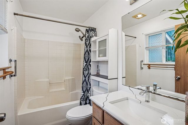 29428 85th Avenue Ct S, Roy, WA 98580