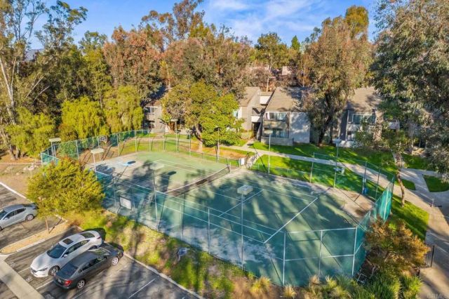 1350 N Escondido Boulevard 22, Escondido, CA 92026