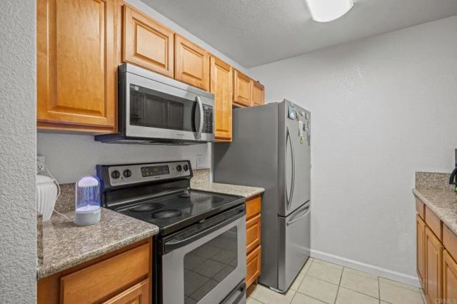 1350 N Escondido Boulevard 22, Escondido, CA 92026