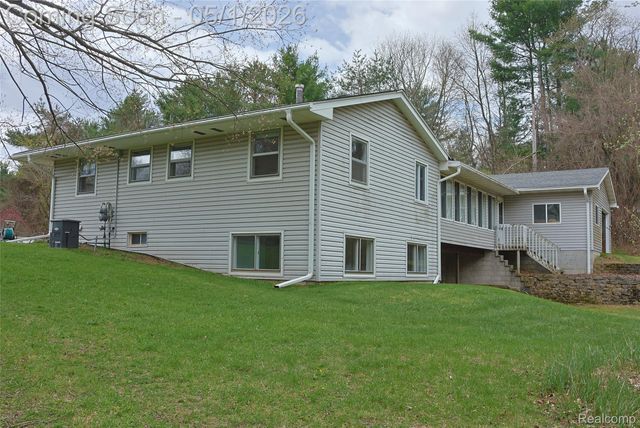 2775 Hummer Lake Road, Brandon Charter Township, MI 48462