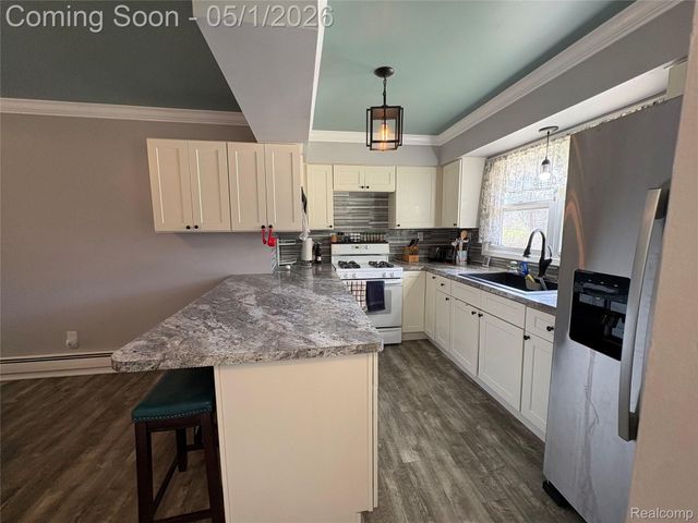 2775 Hummer Lake Road, Brandon Charter Township, MI 48462