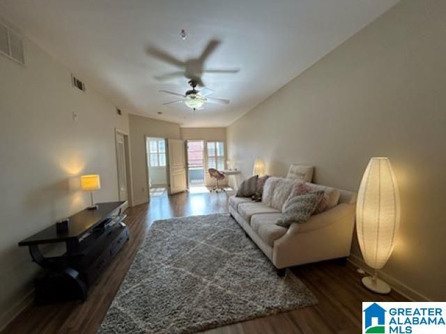 401 20th St S Apt 305, Birmingham, AL 35233