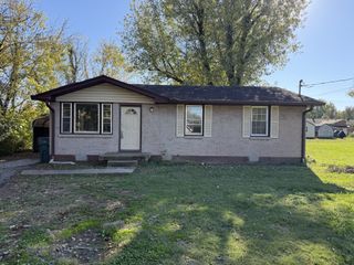 408 Lealand Ln, Lebanon, TN 37087