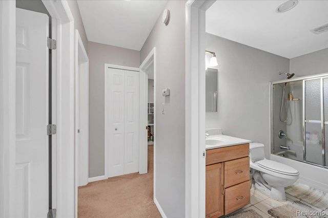 2141 Willot Road, Auburn Hills, MI 48326