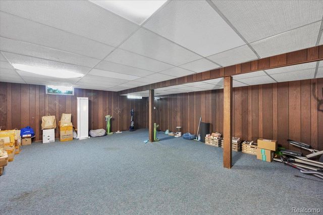 2141 Willot Road, Auburn Hills, MI 48326
