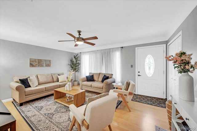 2141 Willot Road, Auburn Hills, MI 48326