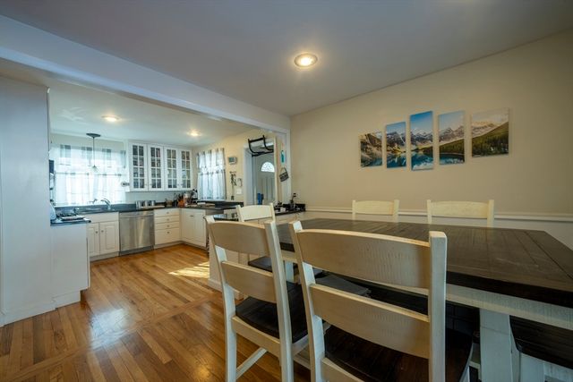 94 Boxford St, North Andover, MA 01845