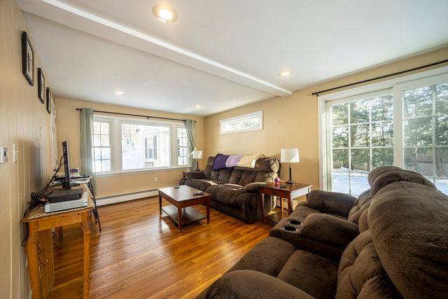 94 Boxford St, North Andover, MA 01845