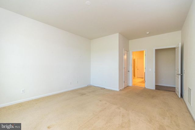 1824 EMERALD DR, Orefield, PA 18069