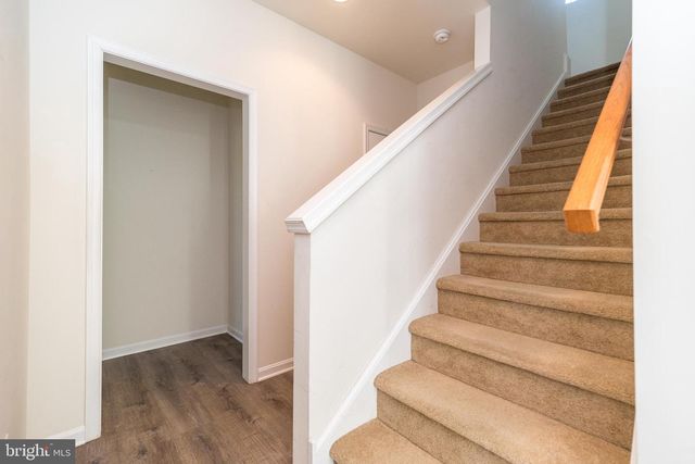 1824 EMERALD DR, Orefield, PA 18069