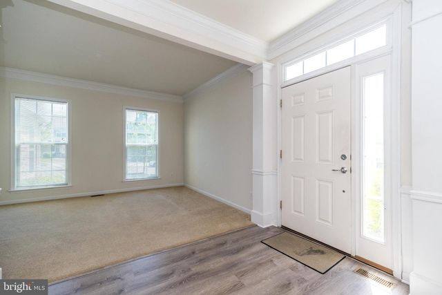1824 EMERALD DR, Orefield, PA 18069