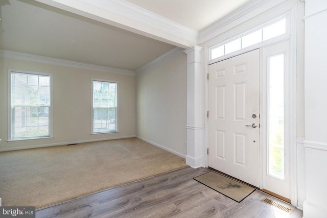 1824 EMERALD DR, Orefield, PA 18069