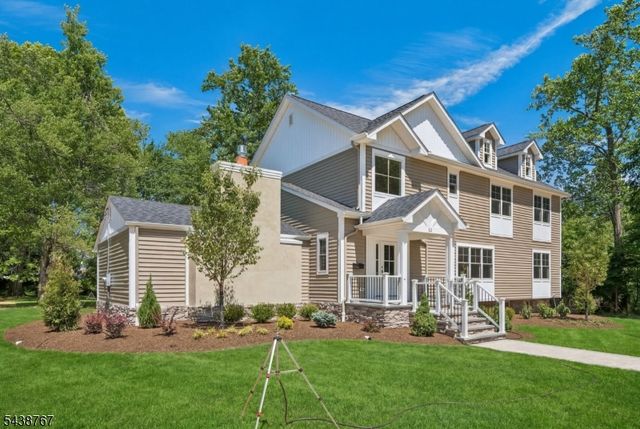 12 Rever Dr, Florham Park Boro, NJ 07932