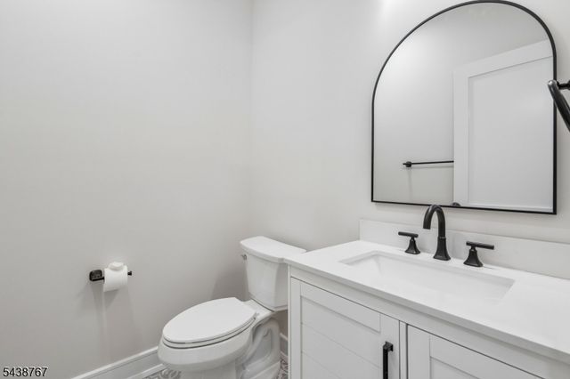 12 Rever Dr, Florham Park Boro, NJ 07932