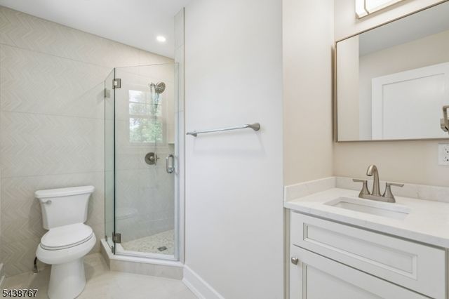 12 Rever Dr, Florham Park Boro, NJ 07932