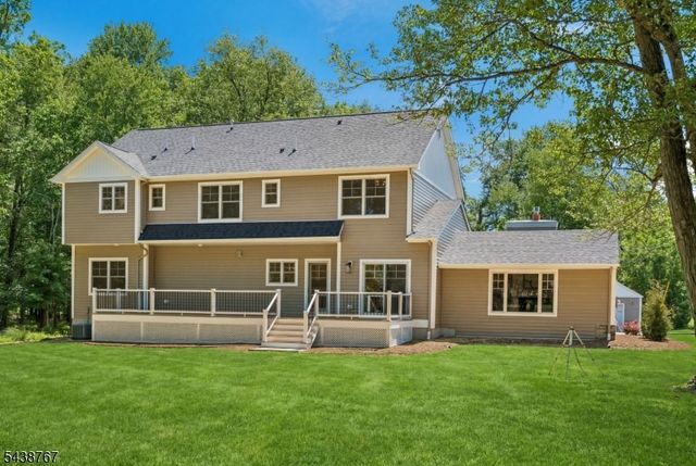 12 Rever Dr, Florham Park Boro, NJ 07932