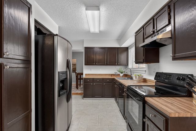 3656 Fairview Drive, Corinth, TX 76210