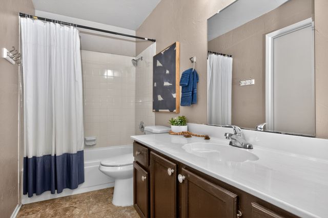 3656 Fairview Drive, Corinth, TX 76210