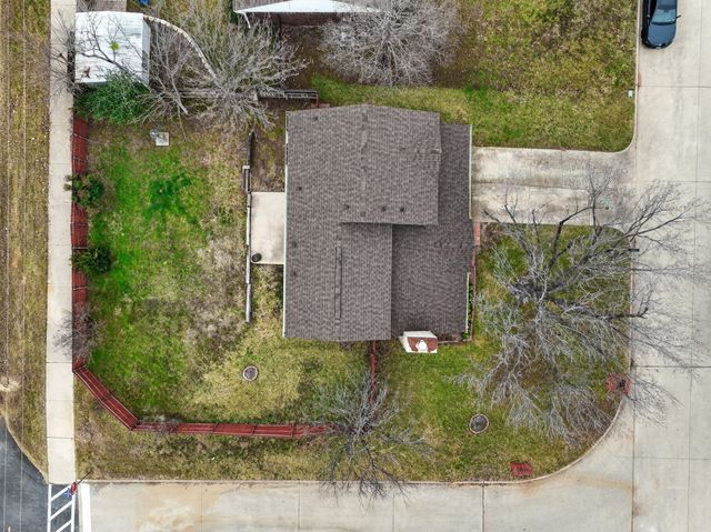 3656 Fairview Drive, Corinth, TX 76210