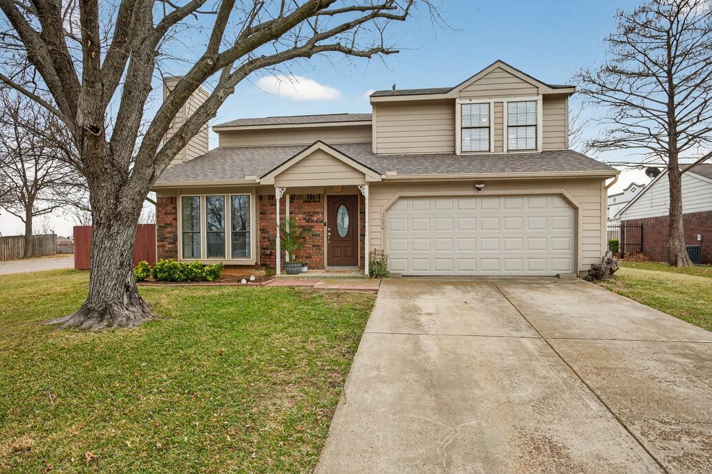 3656 Fairview Drive, Corinth, TX 76210