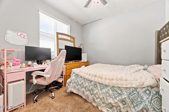 6723 W Fishermans Drive, Tucson, AZ 85757
