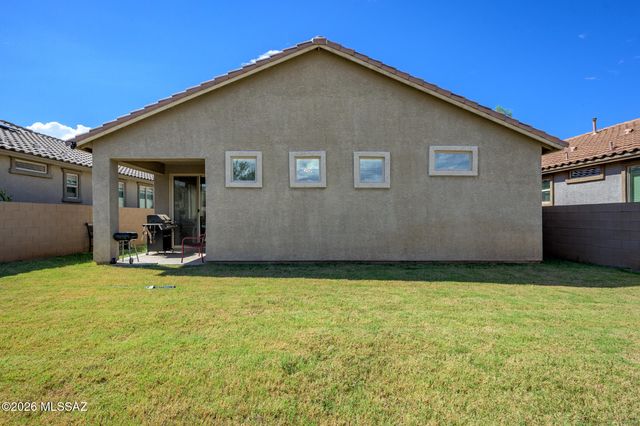 6723 W Fishermans Drive, Tucson, AZ 85757