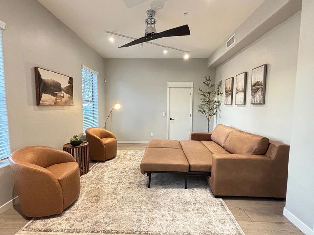 300 N Gila Springs Boulevard Unit 145, Chandler, AZ 85226