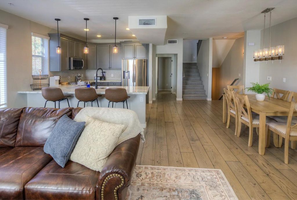 300 N Gila Springs Boulevard Unit 145, Chandler, AZ 85226