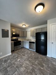 374 Jack Miller Blvd Apt E, Clarksville, TN 37042