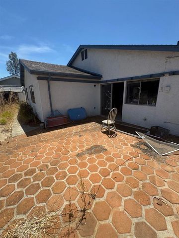 11535 Elbert Ct., San Diego, CA 92126