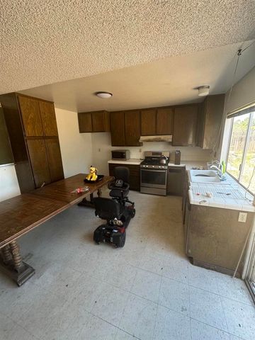 11535 Elbert Ct., San Diego, CA 92126