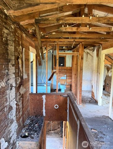 673 Monte-Elma Road, Montesano, WA 98563