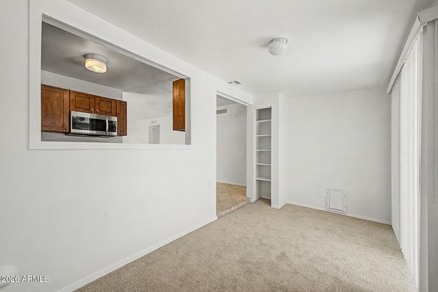 1946 E GRANDVIEW Drive, Phoenix, AZ 85022