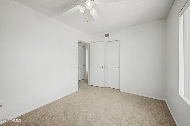 1946 E GRANDVIEW Drive, Phoenix, AZ 85022