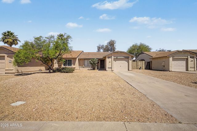1946 E GRANDVIEW Drive, Phoenix, AZ 85022