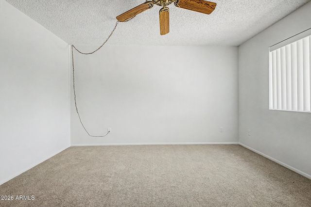 1946 E GRANDVIEW Drive, Phoenix, AZ 85022