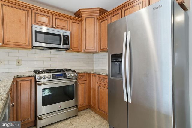 1613 LAKEVIEW CIR, Yardley, PA 19067