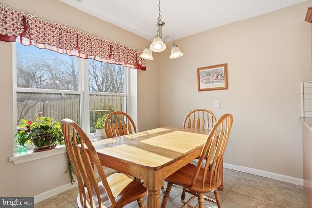 1613 LAKEVIEW CIR, Yardley, PA 19067