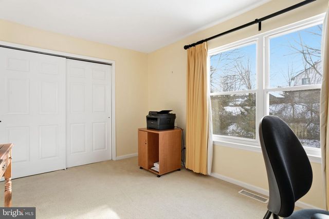 1613 LAKEVIEW CIR, Yardley, PA 19067