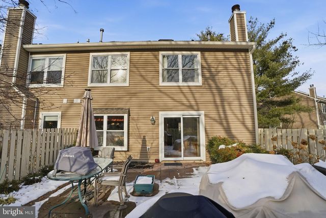 1613 LAKEVIEW CIR, Yardley, PA 19067