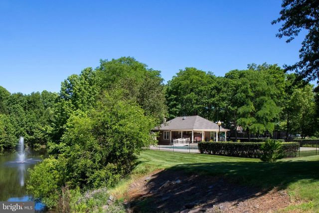 1613 LAKEVIEW CIR, Yardley, PA 19067